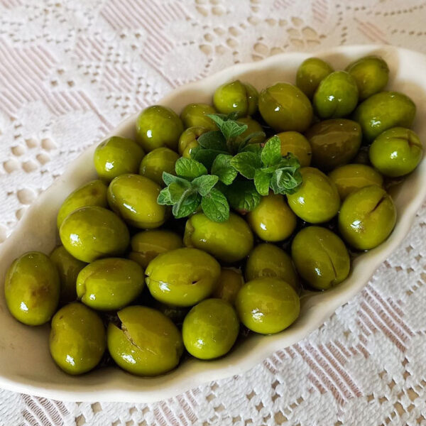 organik gemlik kırma yeşil zeytin
